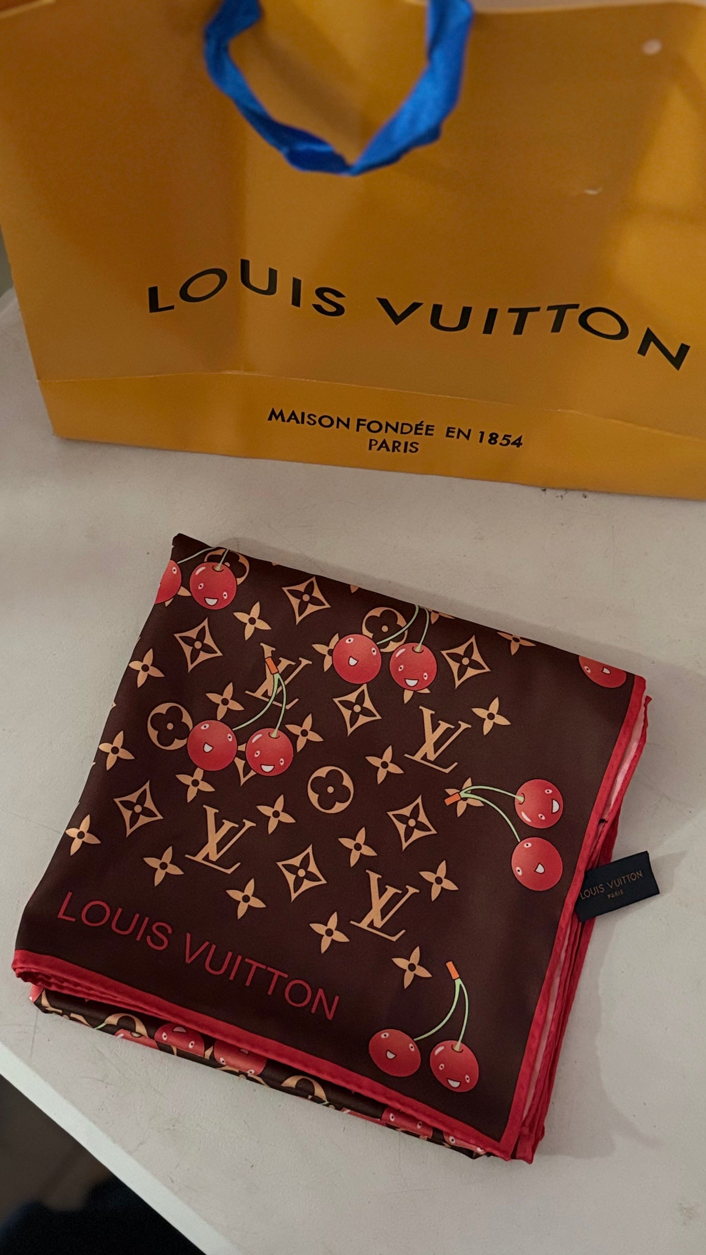 LV scarf 90*90