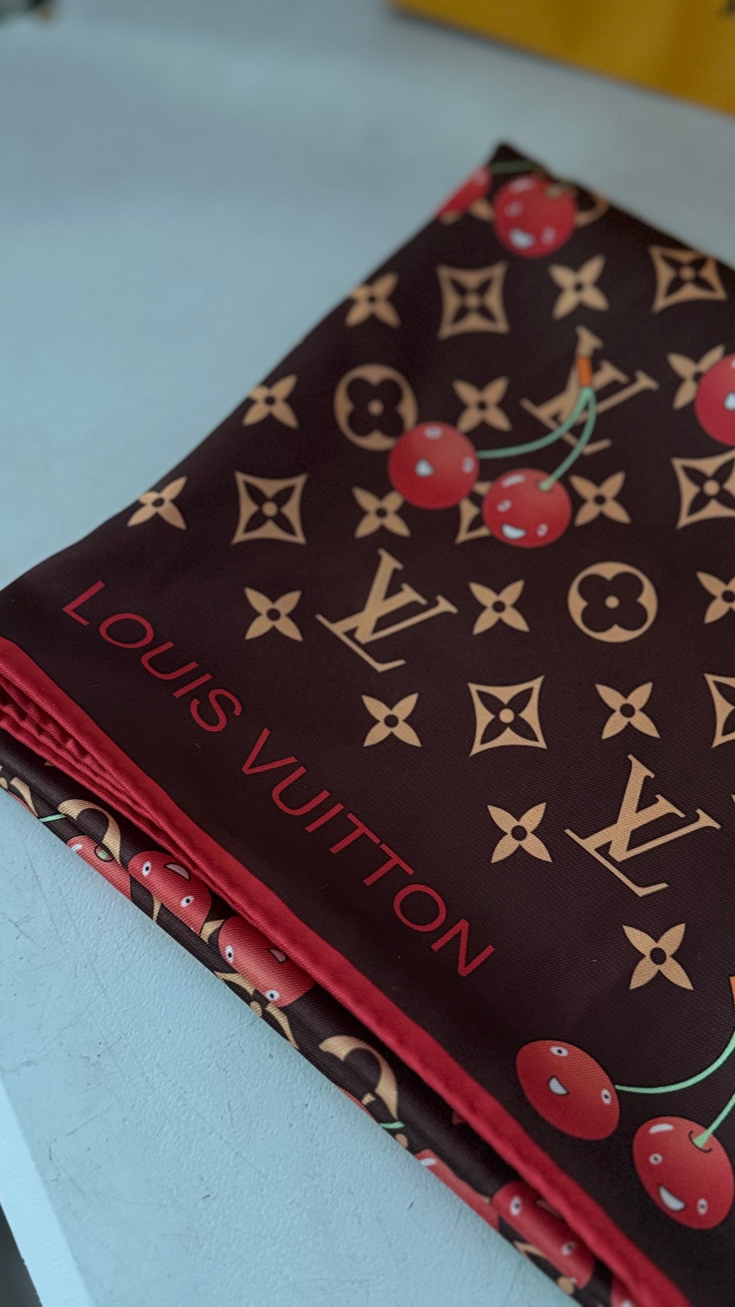LV scarf 90*90
