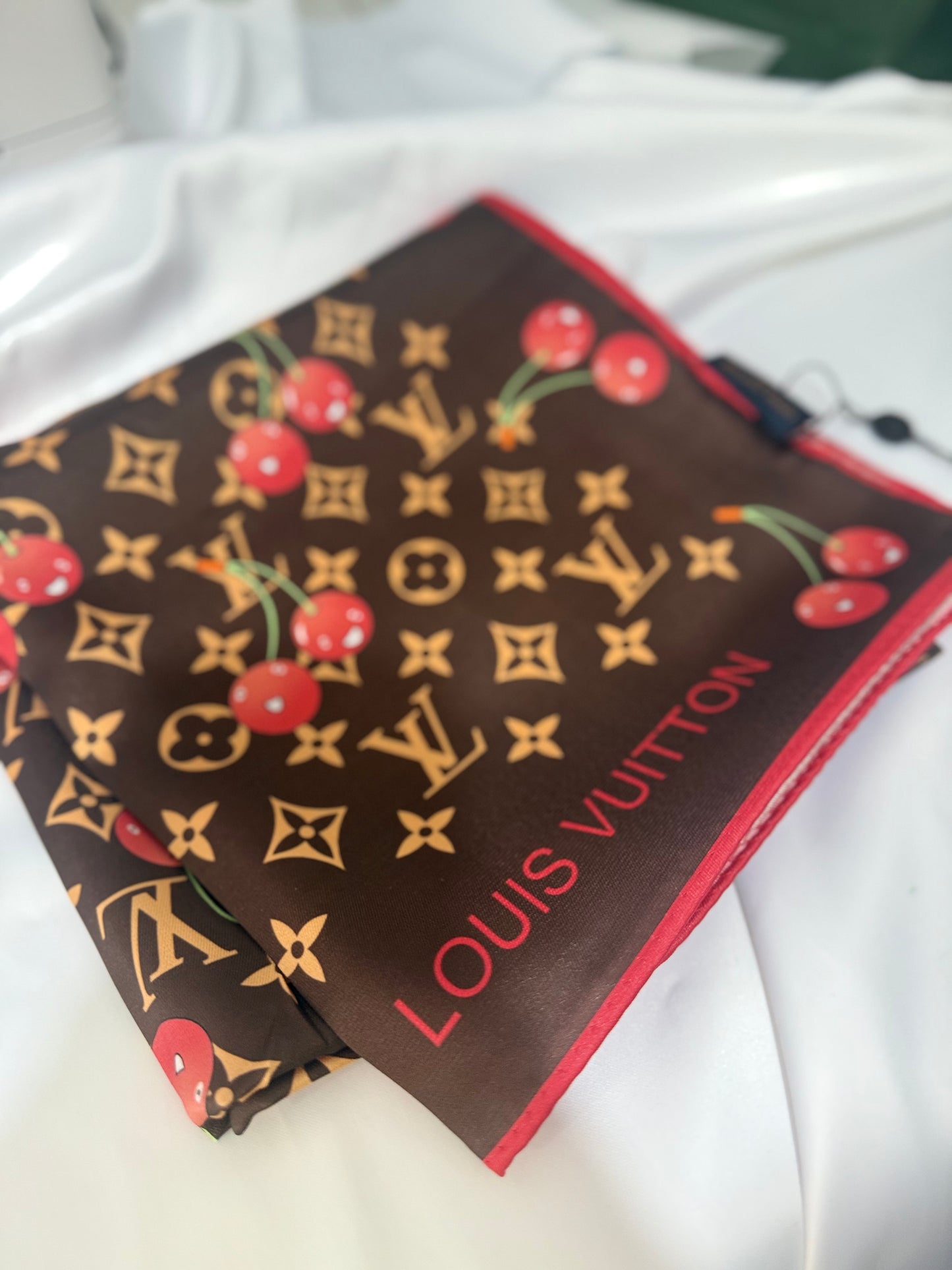 LV scarf 90*90